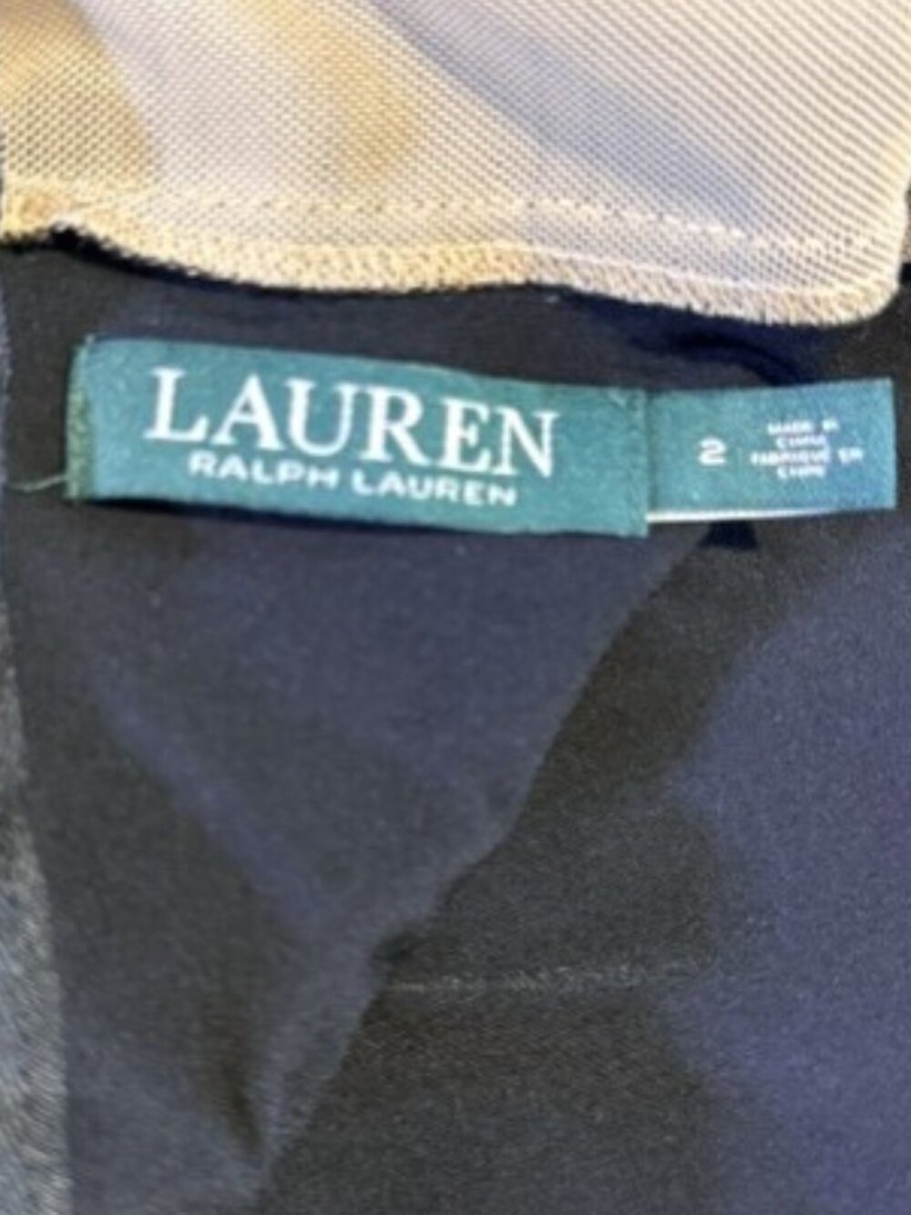 Lauren Ralph Lauren Black Lace Illusion Neckline Sheath Cocktail Dress, Size 2 - Picture 10 of 11